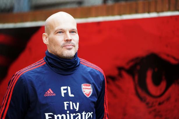 Freddie Ljungberg: Arsenal'in Mesut Özil'e fazlasıyla ihtiyacı var