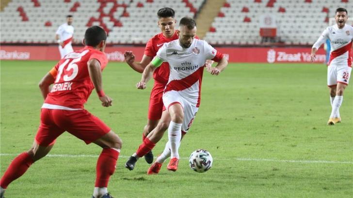 Antalyaspor'da 7 isim Sivasspor karşısında yok