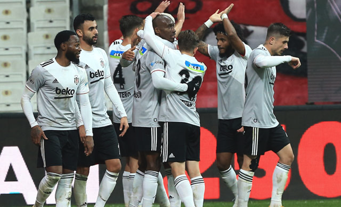 Beşiktaş evinde Erzurumspor'u ağırlıyor