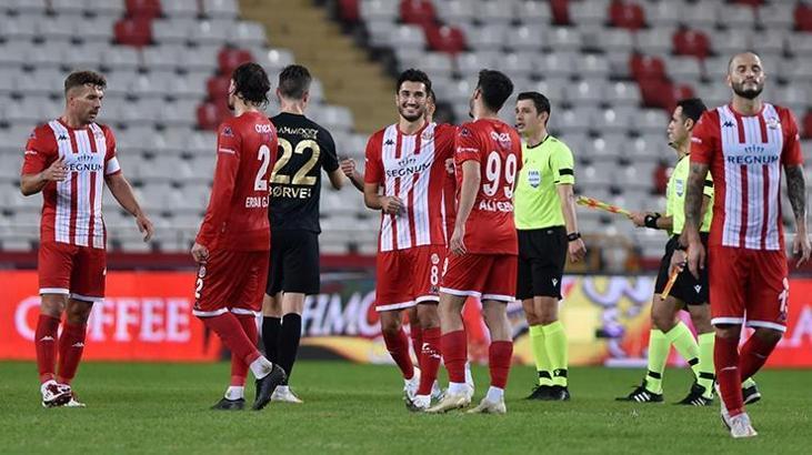 Antalyaspor ligde 7 hafta sonra kazandı