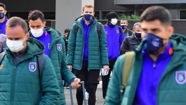 Başakşehir, PSG maçı için Fransa'da