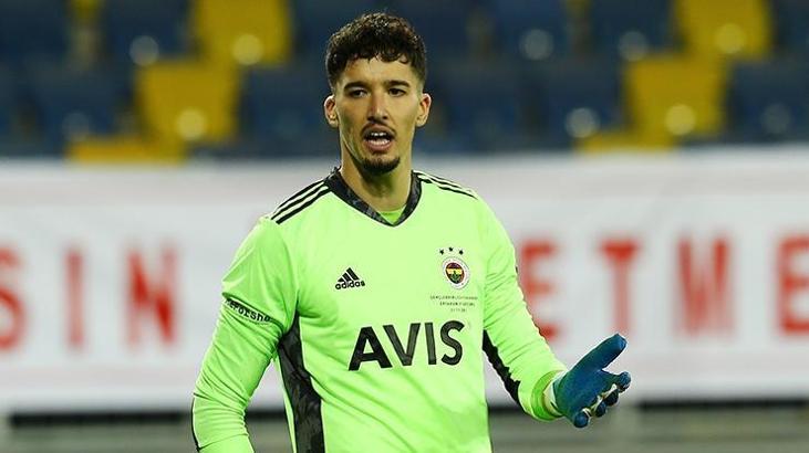 Altay Bayındır: 'Anneme sordum kaleci oldum'