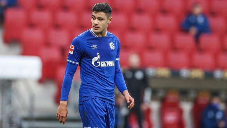 Milan, Ozan Kabak için transfer görüşmelerine başladı
