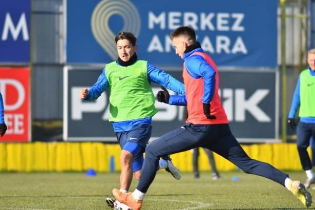 Ankaragücü ara vermeden Antalyaspor maçı hazırlıklarına başladı