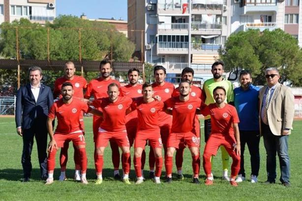 Bergama Belediyespor'da corona virüs vakası 17'ye yükseldi