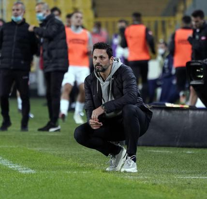 Erol Bulut, Beşiktaş'a karşı ilk galibiyetinin peşinde