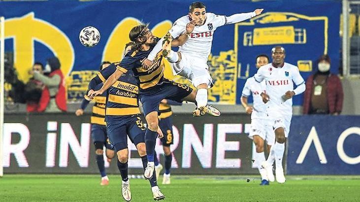 İşte Trabzonspor'un yeni 10 numarası Abdülkadir Ömür