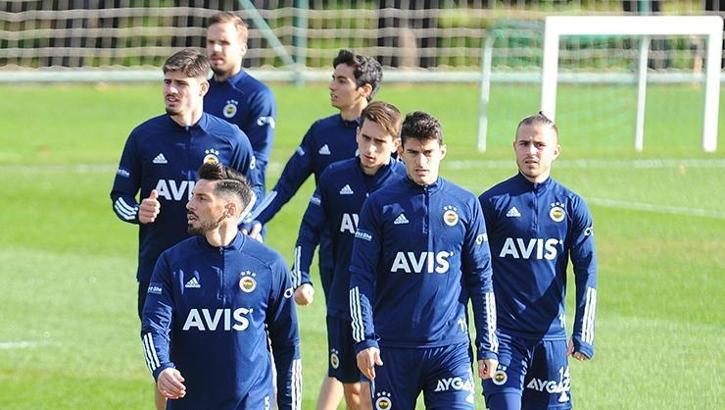 SON DAKİKA! Fenerbahçe'ye Gökhan Gönül ve Perotti müjdesi