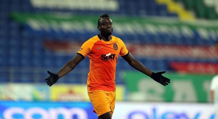 Son dakika - Galatasaray'da Fatih Terim'den Diagne'ye uyarı!