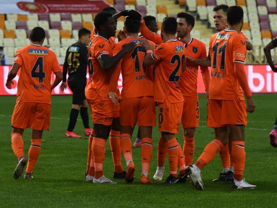Başakşehir, PSG'ye konuk olacak