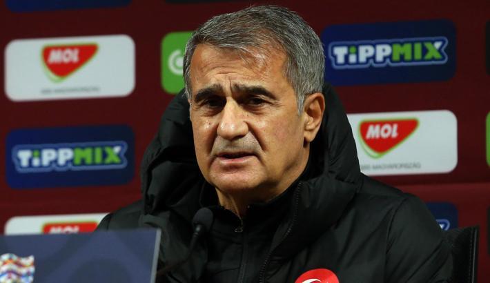 Şenol Güneş: Fransa'yı yenince Deschamps'tan daha fazla para mı almam gerekiyor?