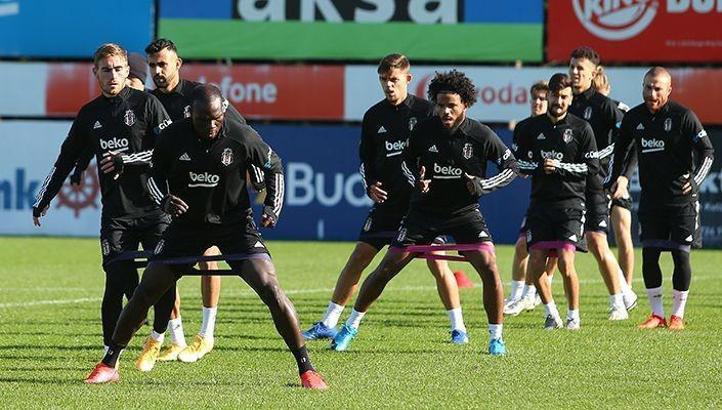 Beşiktaş'ta derbi mesaisi sürüyor