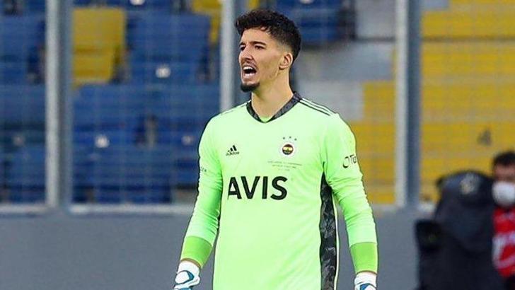 Altay Bayındır: Hedefim Fenerbahçe'ye kupalar kazandırmak
