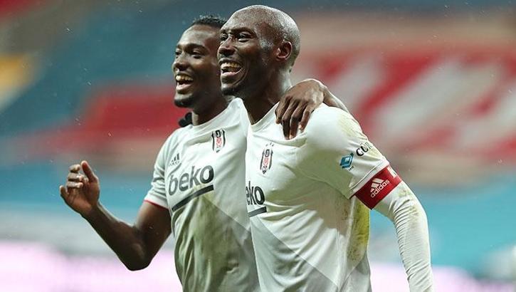 Atiba Hutchinson: Bu galibiyet derbi öncesi özgüven oldu
