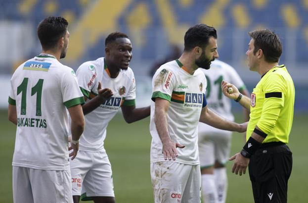 Alanyaspor'da gözler Göztepe maçında