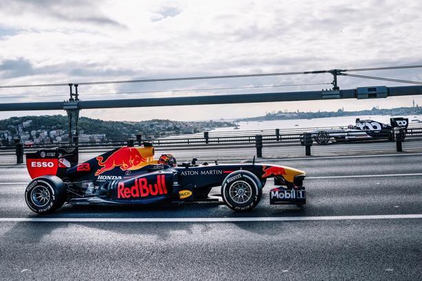İstanbul'daki F1 gösterisi tüm dünyada yayında