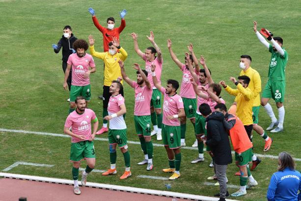 Isparta 32 Spor-Gölcükspor maç sonucu: 2-1