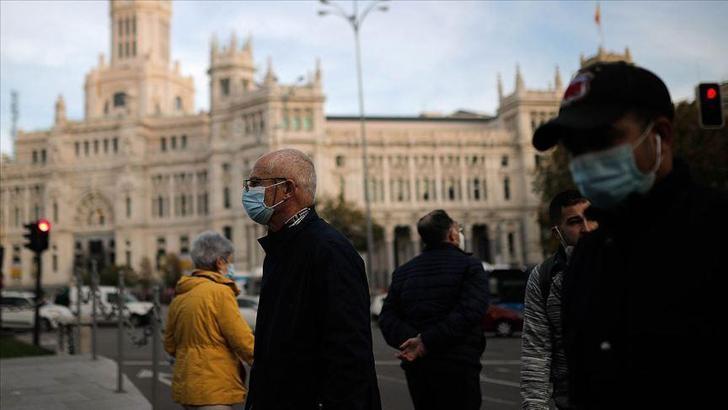 İspanya'da Kovid-19'dan son 24 saatte 252 kişi hayatını kaybetti