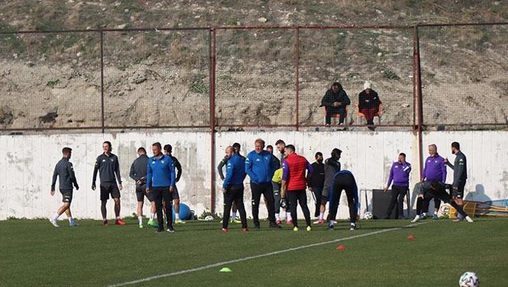 Denizlispor Gaziantep karşısında puan istiyor