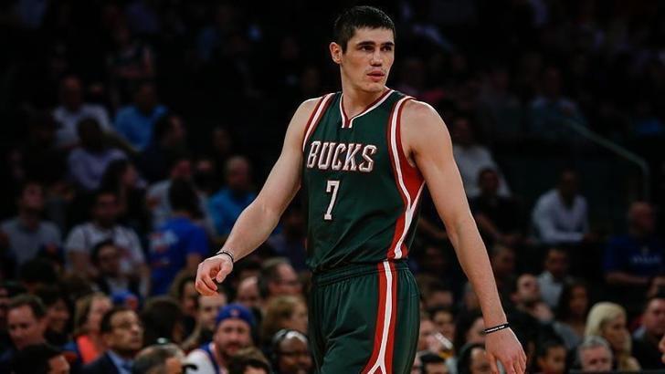 Milwaukee Bucks, Ersan İlyasova'yı serbest bıraktı