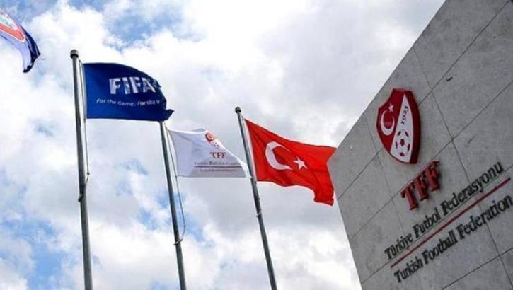 MHK, FIFA kokartı takmaya aday hakemleri FIFA'ya bildirdi