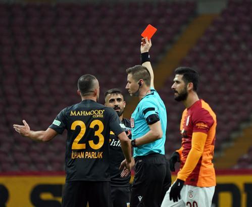 Kayserispor'da Muğdat Çelik'in performansı dış basına yansıdı