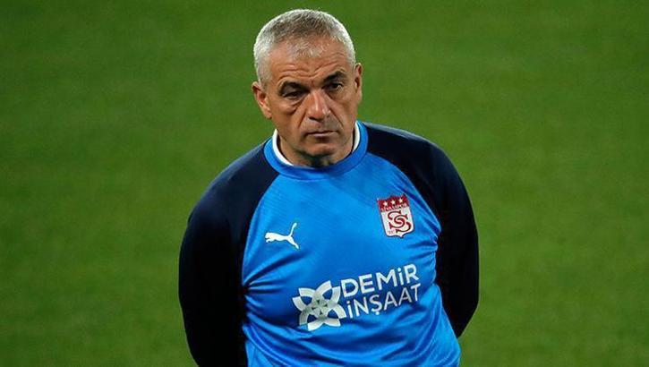 Rıza Çalımbay: Kaleci Ali Şaşal'ı futbolcu gibi oyuna alacaktık
