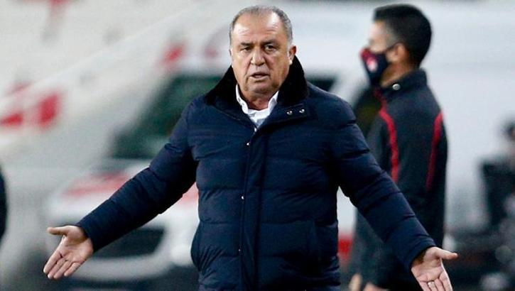 SON DAKİKA! Galatasaray'da Fatih Terim'den kadroda 2 değişiklik!
