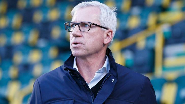 Alan Pardew'un yeni adresi CSKA Sofya