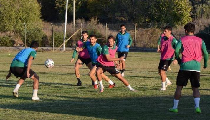 Serik Belediyespor kupaya hazırlanıyor