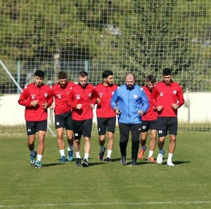 Antalyaspor kupada moral arıyor