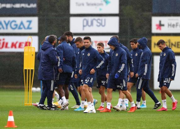Fenerbahçe'den son dakika Ocak'ta transfer bombası! 4 mevkiye birden...