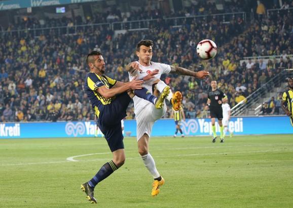 Mauricio Isla'dan kusursuz performans