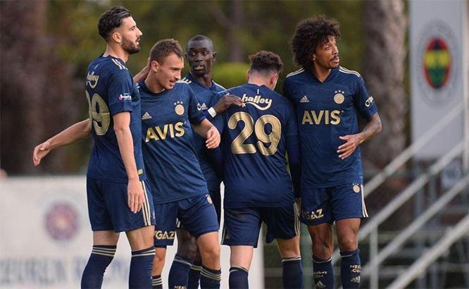 Fenerbahçe'de 11 yavaş yavaş şekilleniyor! İşte Erol Bulut'un planı
