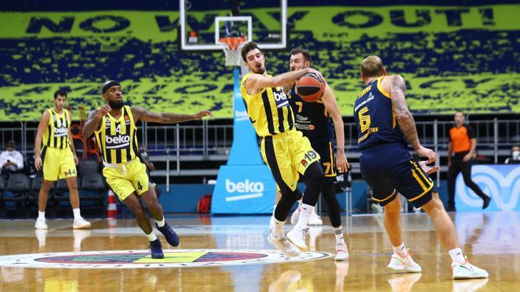 Fenerbahçe'de tek eksik De Colo