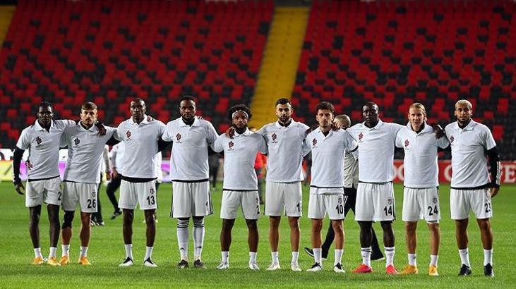 Beşiktaş'ta kadro sil baştan!