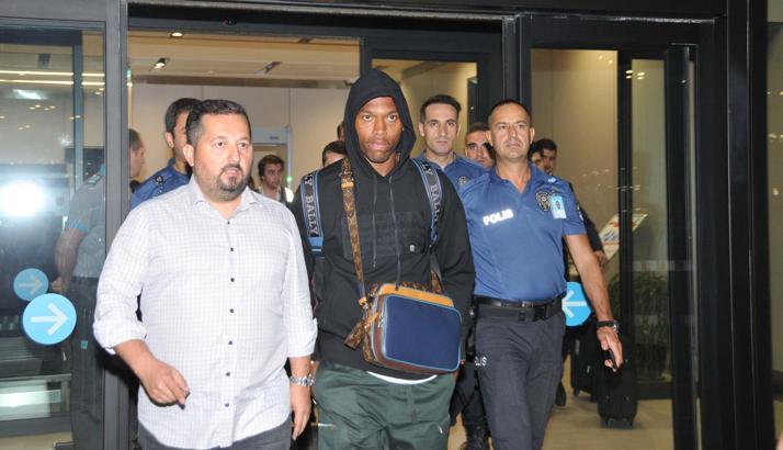 SON DAKİKA | Sturridge, imzaya geldi!