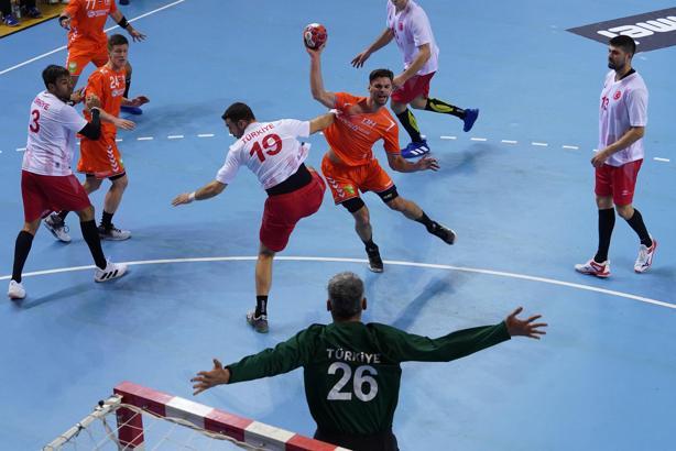 Hollanda-Türkiye maç sonucu: 27-26