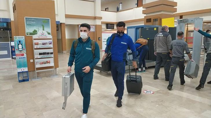 Trabzonspor Antalya'ya gitti