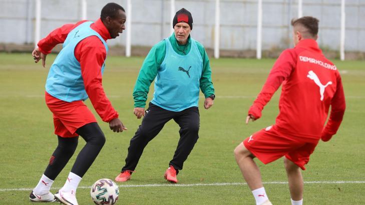 Sivasspor'da Galatasaray maçı hazırlıkları başladı