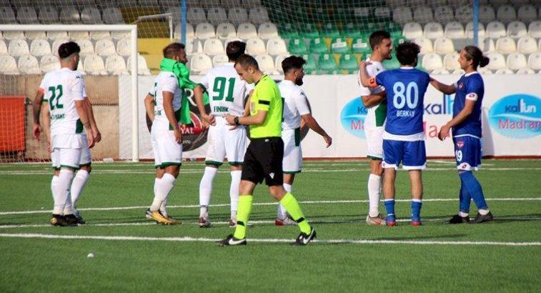 Bodrumspor - Niğde Anadolu FK maç sonucu: 2-2 (Penaltılar: 9-10)