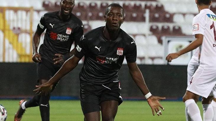 Sivasspor'da Max Gradel 2. golünü attı