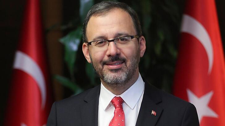 Emre Sakçı'ya Bakan Kasapoğlu'ndan tebrik mesajı