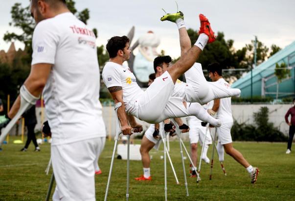 Ampute Milli Futbol Takımı, Avrupa Şampiyonası'na Antalya'da hazırlanıyor