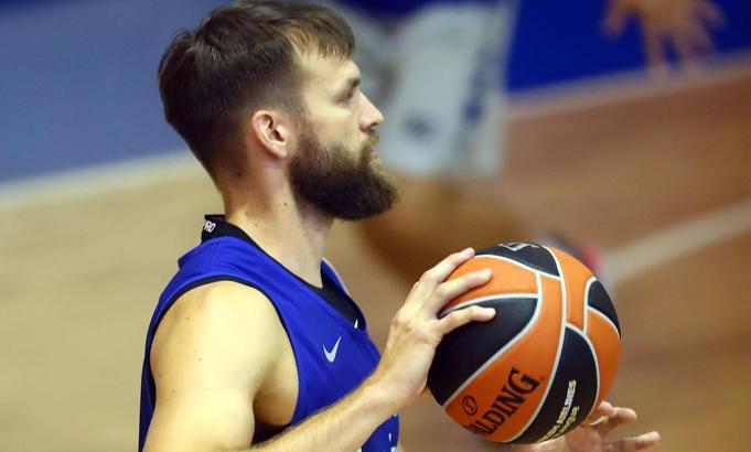 Fenerbahçe'de Barthel, Khimki maçında yok