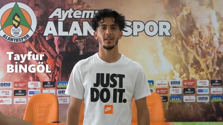 Alanyasporlu futbolculardan lösemili çocuklara destek