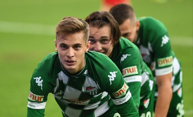 Bursaspor'u Vakıfköy tabanlı futbolcular sırtlıyor