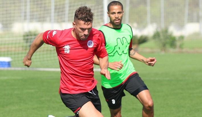 Antalyaspor'da Fenerbahçe maçı öncesi 7 eksik