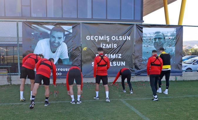 Göztepeli futbolcular, Ali Çağın Kaygusuz ve Alp Cengiz'i andı
