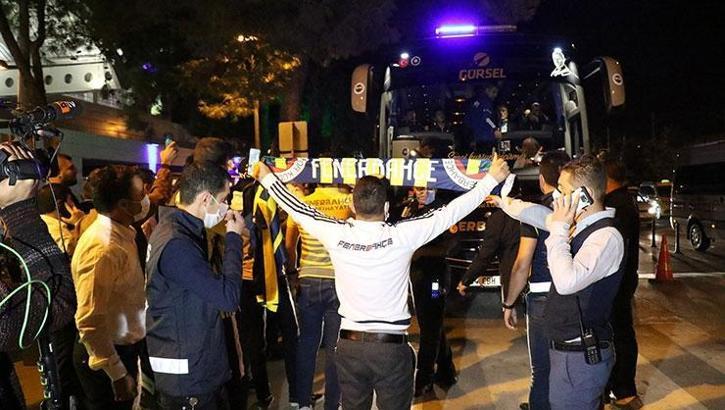 Fenerbahçe'ye Antalya'da coşkulu karşılama